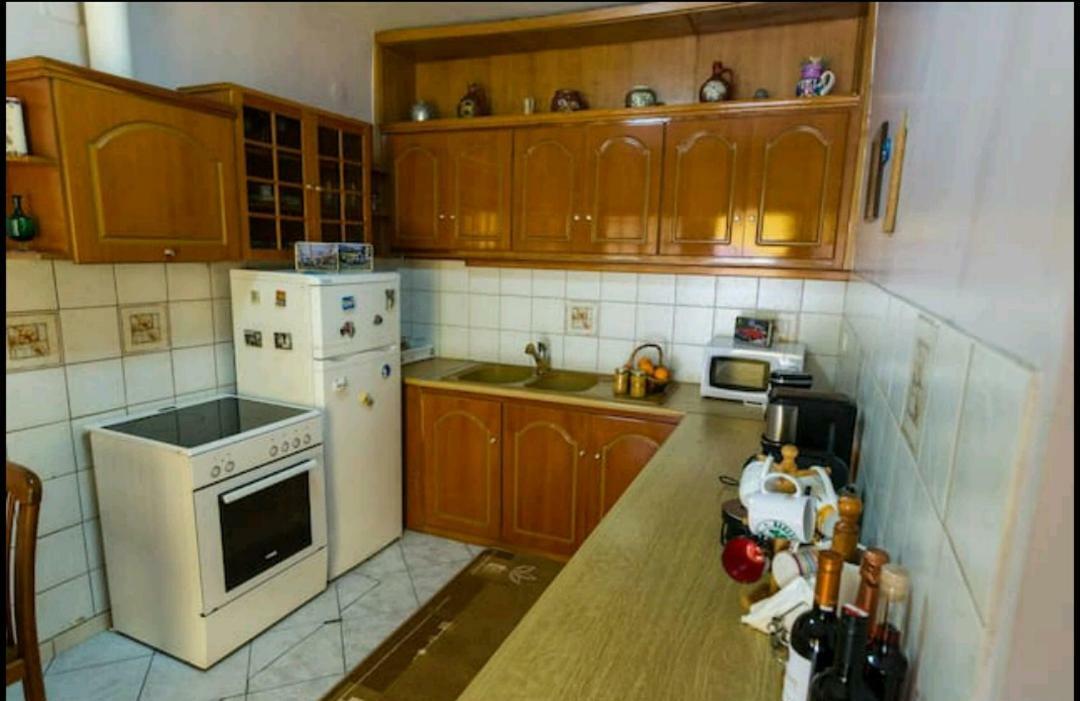Rodomelo House With Terrace - 4 Bedrooms Leonídion Buitenkant foto